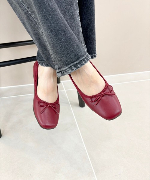 ORiental TRaffic（オリエンタルトラフィック）の「軽量 スクエアトゥバレエシューズ R-4009（バレエシューズ・レディース・レッド/グレー/ブラック/ブラック×ホワイト/ゴールド/ブルー・38/37/36/35/34/33/43/42/41/40/39）」の5枚目の写真