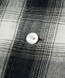 86868085_b_04_215.jpg