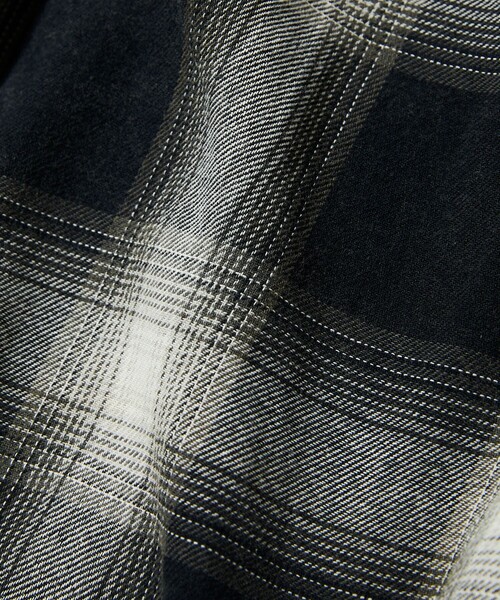 NAUTICA（ノーティカ）の「NAUTICA/ノーティカ Bleach Ombre Check L/S Shirts/ブリーチ加工 オンブレ チェック ロングスリーブシャツ（シャツ/ブラウス・メンズ・ブラック/ネイビー・MEDIUM/X-LARGE/LARGE）」の10枚目の写真