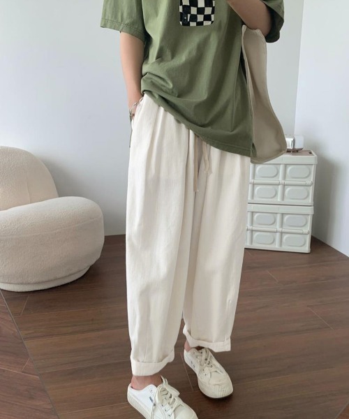 みぃella キャロットパンツ　ホワイト Sサイズ ワイドパンツ レディースキャロットパンツ[品番：AGCW0005768