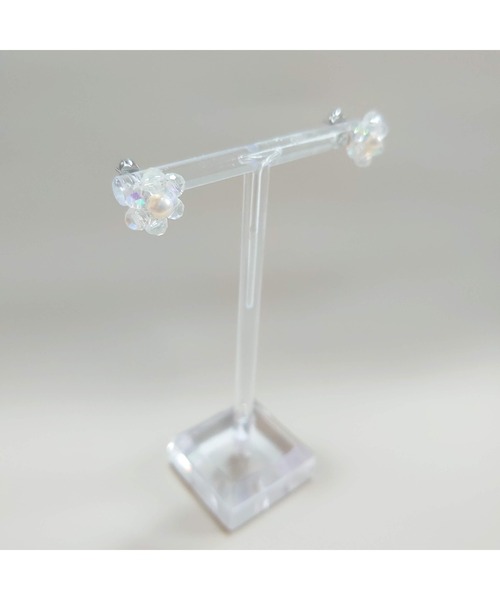 tone(トーン)の「【SunnyBOX】ビーズフラワーの一粒ピアス(MA)(ピアス(両耳用)・レディース・クリア/ブラック/ブラック×ゴールド/ホワイト/オレンジ/レッド・FREE)」の8枚目の写真