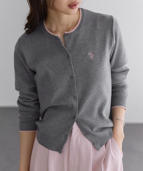 U.S. POLO ASSN.(ユーエスポロアッスン)の「U.S. POLO ASSN. ニットカーディガン(カーディガン/ボレロ・レディース・ネイビー/レッド系その他/オフホワイト/杢グレー/ブラウン×イエロー/ピンク系その他/グレー系その他/チャコール/ブラウン・L/M/S/LL)」の5枚目の写真