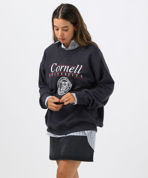 BAYFLOW（ベイフロー）の「[長いシーズン着られる裏毛素材]Cornellロゴスウェット（スウェット・レディース・ネイビー/オフホワイト/ワインレッド・FREE）」の16枚目の写真