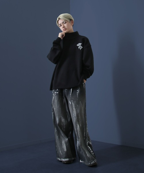 NILWAY(ニルウェイ)の「薔薇 刺繍 ハイネック オーバースウェット(スウェット・メンズ・チャコール/杢グレー/ブルー/ブラック・MEDIUM/LARGE)」の13枚目の写真