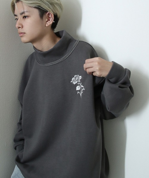 NILWAY(ニルウェイ)の「薔薇 刺繍 ハイネック オーバースウェット(スウェット・メンズ・チャコール/杢グレー/ブルー/ブラック・MEDIUM/LARGE)」の21枚目の写真