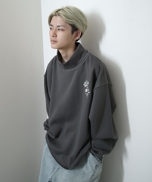 NILWAY(ニルウェイ)の「薔薇 刺繍 ハイネック オーバースウェット(スウェット・メンズ・チャコール/杢グレー/ブルー/ブラック・MEDIUM/LARGE)」の22枚目の写真
