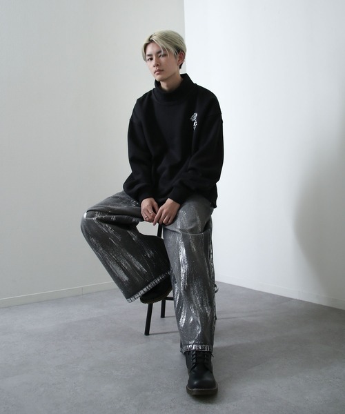 NILWAY(ニルウェイ)の「薔薇 刺繍 ハイネック オーバースウェット(スウェット・メンズ・チャコール/杢グレー/ブルー/ブラック・MEDIUM/LARGE)」の8枚目の写真