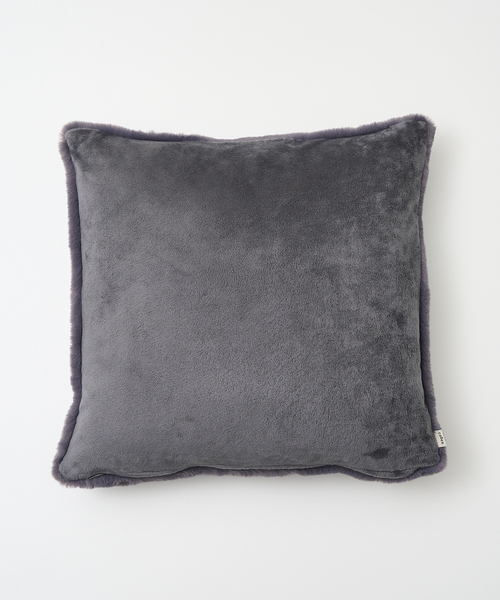 collex（コレックス）の「エコファークッションカバー 45×45㎝（クッション/クッションカバー・レディース・グレー/ベージュ・フリー）」の7枚目の写真