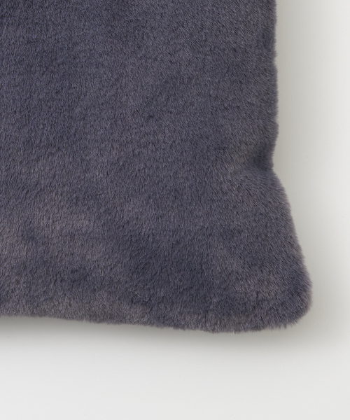 collex（コレックス）の「エコファークッションカバー 45×45㎝（クッション/クッションカバー・レディース・グレー/ベージュ・フリー）」の6枚目の写真