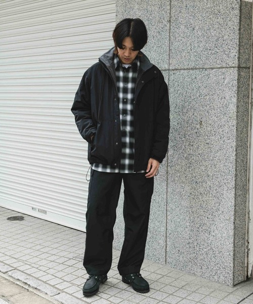 URBAN RESEARCH DOORS（アーバンリサーチドアーズ）の「URD 裏ボアナイロンブルゾン（ブルゾン・メンズ・ブラック/オリーブ・MEDIUM/LARGE）」の22枚目の写真