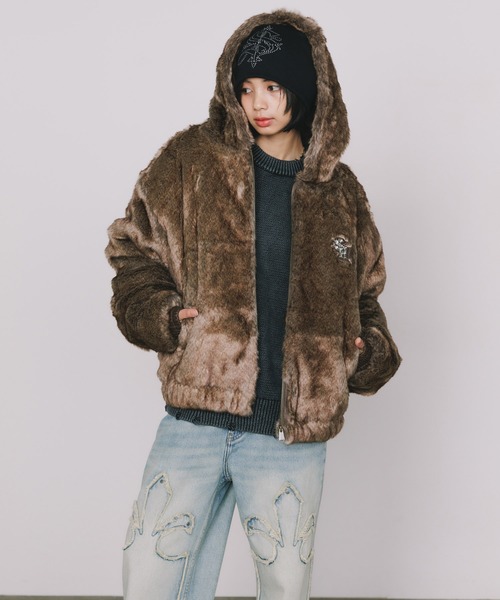 SUPPLIER（サプライヤー）の「SUPPLIER/サプライヤー Switching Fur