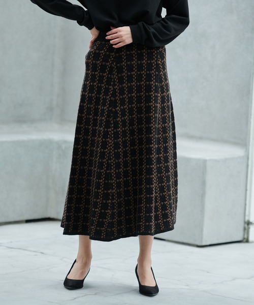 Arnold Palmer（アーノルドパーマー）の「ツイード ニット スカート（スカート・レディース・グレー/ベージュ/ブラック・L/M/S）」の2枚目の写真