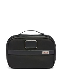 TUMI（トゥミ）の「ALPHA スプリット・トラベル・キット（ポーチ）」