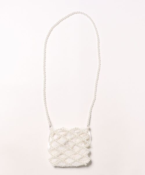 tocco closet(トッコ クローゼット)の「【ZOZO限定】パールファー巾着バッグ(ショルダーバッグ・レディース・グレー/オフホワイト・FREE)」の3枚目の写真