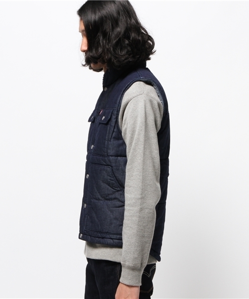 Levi's（リーバイス）の「Thermore（サーモア）ベスト（ダウン