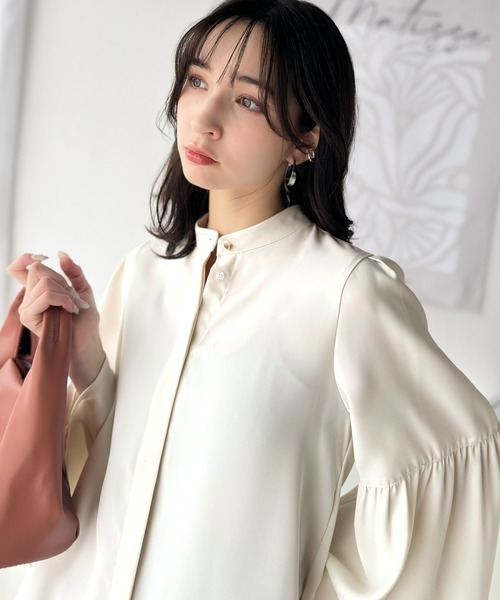 classicalelf(クラシカルエルフ)の「360度可愛い♪フレアスリーブバンドカラーブラウス(長袖)(シャツ/ブラウス・レディース・チャコール/ブルー/アイボリー/グレイッシュベージュ・X-LARGE/SMALL/MEDIUM/LARGE)」の18枚目の写真