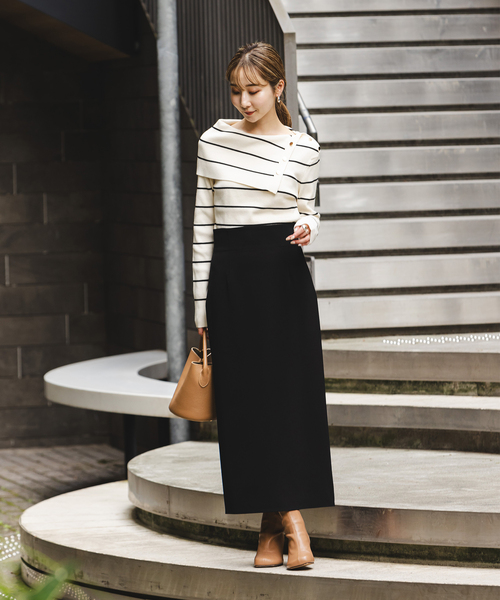 Noble（ノーブル）の「ショルダーボタンタイトリブニット（ニット