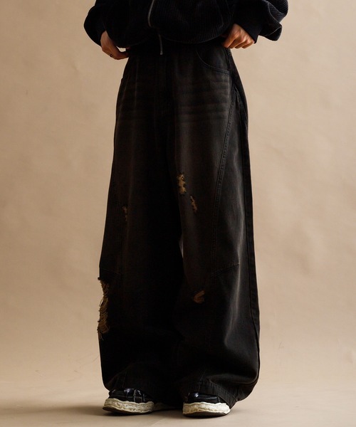 EPNK（イーピーエヌケー）の「【EPNK】Curve damage denim pants