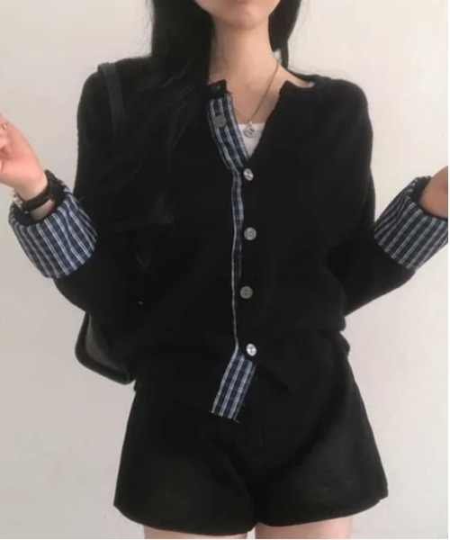 gossip!ロサンゼルス(ゴシップロサンゼルス)の「Y2K チェックシャツレイヤードカーディガン(Tシャツ/カットソー・レディース・ブラック/ワイン/ネイビー/ホワイト/グレー・FREE)」の13枚目の写真