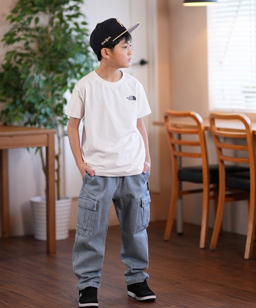 THE NORTH FACE（ザノースフェイス）の「THE NORTH FACE/ザ・ノース・フェイス S/S ES CIRCU T キッズ Tシャツ NTJ32577（Tシャツ/カットソー・キッズ・ホワイト/ブラック・160cm/150cm/140cm/130cm）」の6枚目の写真