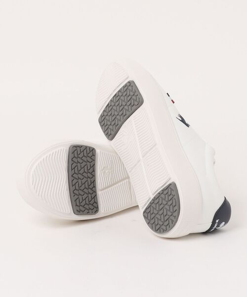 le coq sportif(ルコックスポルティフ)の「【軽量】コートスタイルスニーカー(LCS シェル バウンド)(スニーカー・レディース・ブラック/ベージュ系その他/ネイビー×ホワイト/レッド系その他/ブルー系その他/杢グレー・23.5cm/24cm/24.5cm/23cm/22.5cm)」の14枚目の写真