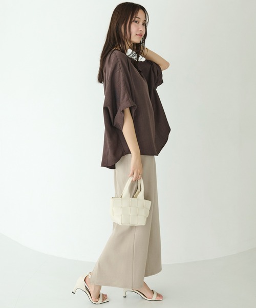 LAVEANGE（ラビアンジェ）の「【好機能シリーズ】接触冷感/UVカット/タックブラウス（シャツ/ブラウス・レディース・ブラック/ブラウン/ベージュ・M/LL/3L/4L/5L）」の22枚目の写真