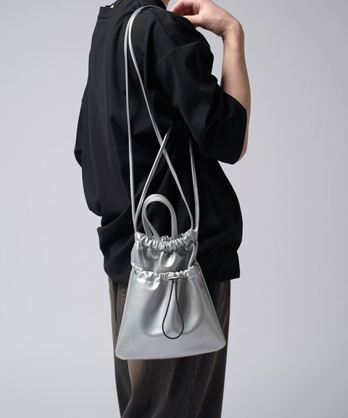 Lui's（ルイス）の「【Neucon/ニューコン】2way 巾着ショルダーバッグ（ショルダーバッグ・メンズ・ブラック/シルバー・FREE）」の17枚目の写真