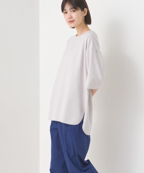 OMNES（オムネス）の「カットジョーゼットガゼット裾ラウンド半袖プルオーバー（Tシャツ/カットソー・レディース・ライトグレー/ブラック/アイボリー・FREE）」の12枚目の写真
