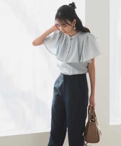 CELEN(セレン)の「【洗える/防シワ加工/UV加工/花粉防止】ケープフレアブラウス 半袖(シャツ/ブラウス・レディース・ホワイト/ブルー/ブラック・L/M/S)」の6枚目の写真