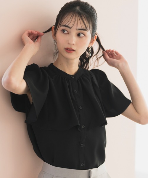 CELEN(セレン)の「【洗える/防シワ加工/UV加工/花粉防止】ケープフレアブラウス 半袖(シャツ/ブラウス・レディース・ホワイト/ブルー/ブラック・L/M/S)」の15枚目の写真