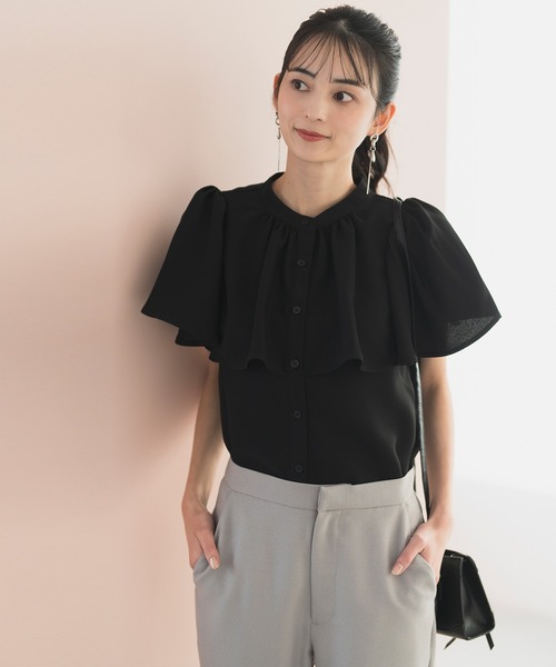 CELEN(セレン)の「【洗える/防シワ加工/UV加工/花粉防止】ケープフレアブラウス 半袖(シャツ/ブラウス・レディース・ホワイト/ブルー/ブラック・L/M/S)」の19枚目の写真