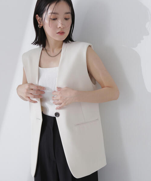 NATURAL BEAUTY BASIC(ナチュラルビューティーベーシック)の「◇ノーカラーミニマルジレ(その他アウター・レディース・ダークブラウン/オフホワイト・FREE)」の9枚目の写真