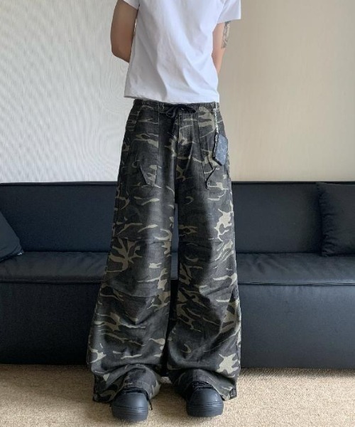 KREATE  ワイドシルエット　カーゴパンツ ワイドシルエット 6ポケット カツラギ ロング カーゴパンツ MONO
