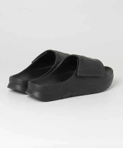 202XA Slide（サンダル）｜New Balance（ニューバランス）の