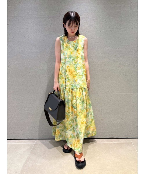 【値下げ中】Mila Owen フラワープリント マキシワンピース セール】バックデザインフラワーマキシワンピース（ワンピース