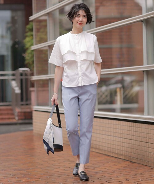 J.PRESS Ladies(J.プレス レディス)の「【洗える】ラミーポプリン ティアード ブラウス(シャツ/ブラウス・レディース・イエロー系/サックスブルー系/ブラウン系/ホワイト系・XS)」の5枚目の写真