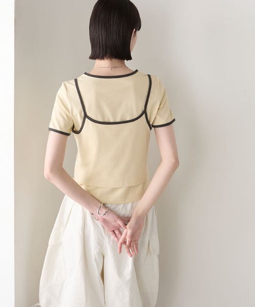 forksy.（フォルクシー）の「【forksy.】<2点セット> パイピング レイヤード キャミソール & Tシャツ（Tシャツ/カットソー・レディース・ブルー/ブラック/イエロー/ホワイト・FREE）」の4枚目の写真