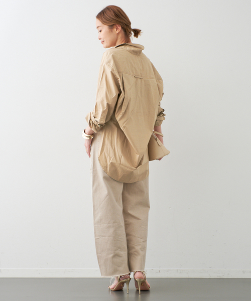 Deuxieme Classe(ドゥーズィエムクラス)の「*【CITIZENS OF HUMANITY/シチズンズ・オブ・ヒューマニティ】 KAYLA SHIRT SANDAT(シャツ/ブラウス・レディース・ベージュ・FREE)」の4枚目の写真