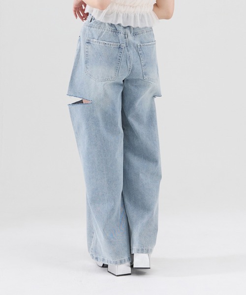 REDYAZEL（レディアゼル）の「サイドダメージワイドパンツ（デニムパンツ・レディース・ブラック/ブルー/オフホワイト・SMALL/MEDIUM）」の20枚目の写真