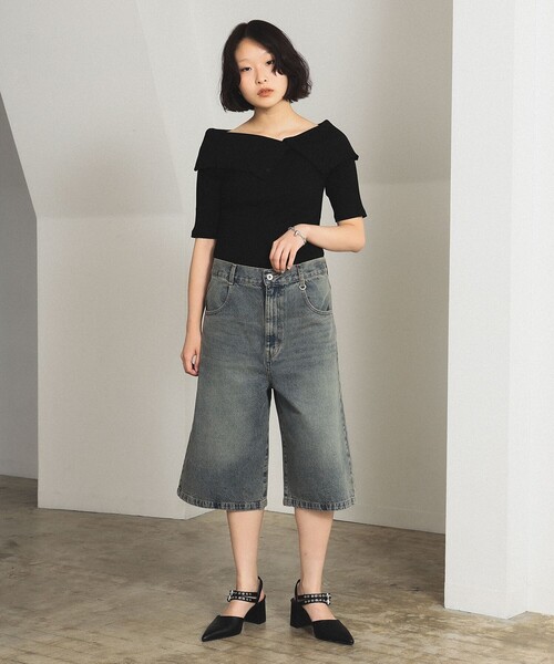 Ray BEAMS（レイビームス）の「ビッグカラー オフショルダー Tシャツ（Tシャツ/カットソー・レディース・クリーム/ブラック/ダークブラウン・ONE SIZE）」の10枚目の写真