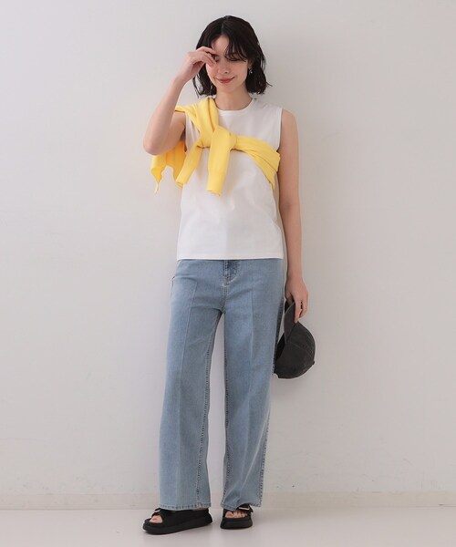 OPAQUE.CLIP(オペークドットクリップ)の「《5色展開》ベーシックノースリーブトップス【接触冷感/洗濯機洗い可】(タンクトップ・レディース・ホワイト/ブラック/ブラウン系その他5/ライトイエロー系8/チャコールグレー・40/38/42/36)」の13枚目の写真