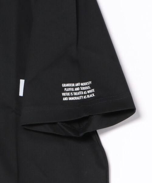 VIRTUOUS(バーチャス)の「【VIRTUOUS/バーチャス】コットンシルケットフロントロゴ半袖Tシャツ(Tシャツ/カットソー・メンズ・ホワイト系その他/ホワイト/ブラウン/ブラック・X-LARGE/LARGE/MEDIUM)」の5枚目の写真
