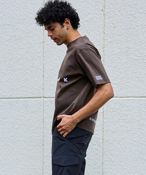 VIRTUOUS(バーチャス)の「【VIRTUOUS/バーチャス】コットンシルケットフロントロゴ半袖Tシャツ(Tシャツ/カットソー・メンズ・ホワイト系その他/ホワイト/ブラウン/ブラック・X-LARGE/LARGE/MEDIUM)」の11枚目の写真