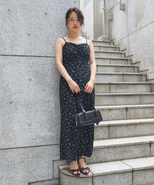 花柄フリル袖ワンピース Mサイズ 男ウケ抜群な夏のデート服】前後リバーシブル＆ワンショルダー