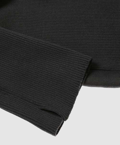 TAN（タン）の「PADDED HEM KNIT SLEEVES（ニット/セーター・レディース・グレー/ベージュ・FREE）」の5枚目の写真