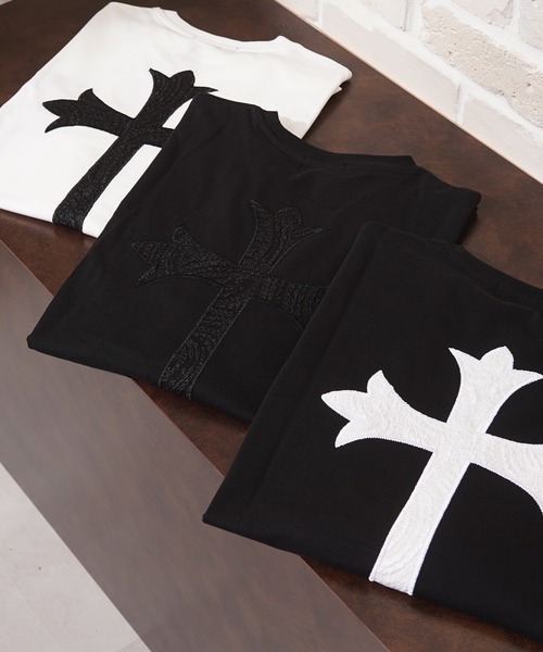 1111clothing（ワンフォークロージング）の「ペイズリークロス アップリケ Tシャツ / Paisley Cross Applique T-Shirt（Tシャツ/カットソー・メンズ・ブラック×ホワイト/ブラック×ブラック/ホワイト×ブラック・M/XL/L）」の19枚目の写真