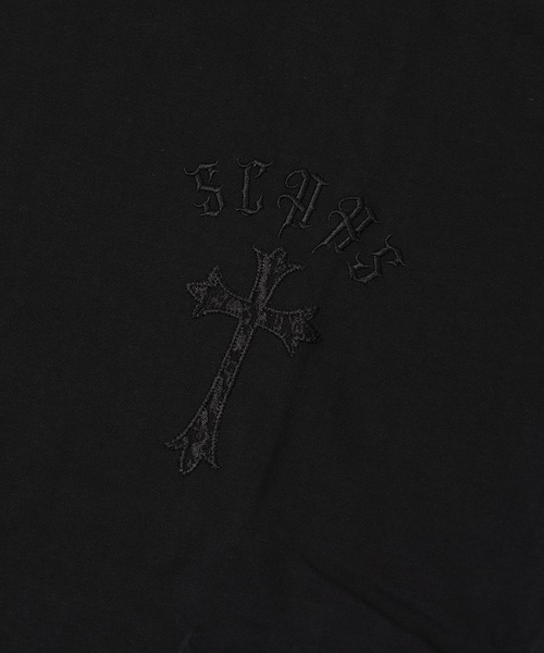1111clothing（ワンフォークロージング）の「ペイズリークロス アップリケ Tシャツ / Paisley Cross Applique T-Shirt（Tシャツ/カットソー・メンズ・ブラック×ホワイト/ブラック×ブラック/ホワイト×ブラック・M/XL/L）」の11枚目の写真