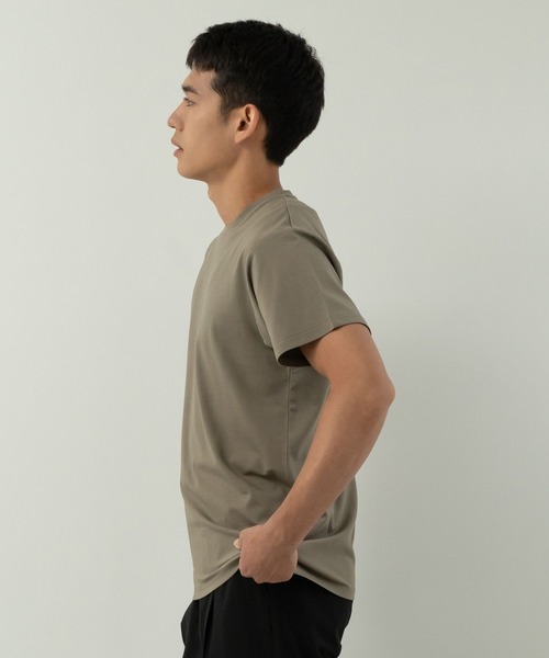 Blank Product.(ブランクプロダクト)の「5function T-shirt(Tシャツ/カットソー・メンズ・ブラック/カーキ・M/L)」の6枚目の写真
