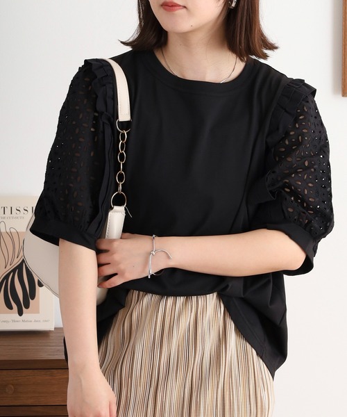 BRODIAEA(ブローディア)の「BRODIAEA 袖レースフリル付きカットソー(Tシャツ/カットソー・レディース・ブラック/ネイビー/オフホワイト/グレー・40)」の10枚目の写真