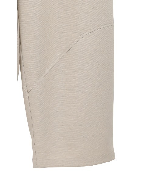 MANOF(マノフ)の「COCOON PANEL PANTS(その他パンツ・レディース・ベージュ/イエロー/チャコールグレー・S/M)」の19枚目の写真